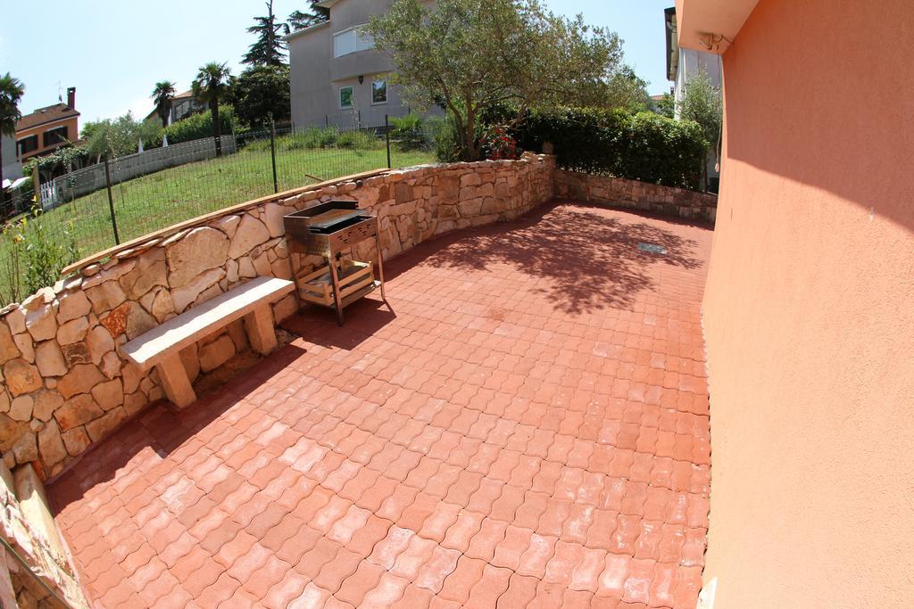 Apartments Sunset Colours Umag Rozac Exterior photo